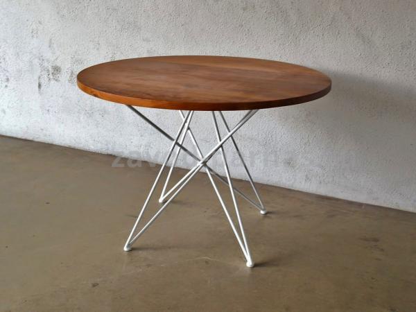 Круглый столик в стиле лофт из металла и дерева