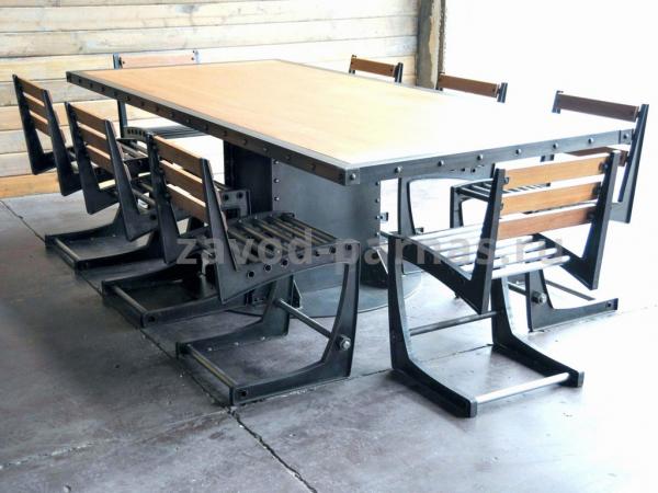 Обеденный стол в лофт стиле из дерева и металла